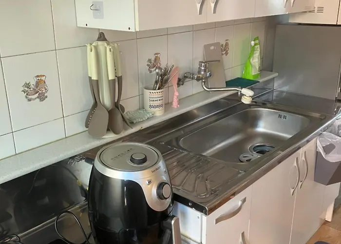 신논현역 숙소10 Minutes From Sinnonhyeon Station Foreigners, Long Term Guests, And Students Welcome *